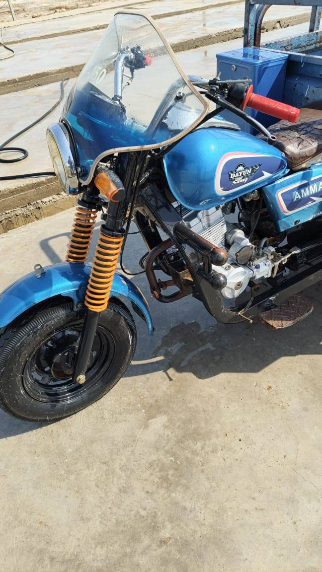 السلام عليكم ستوته خير من الله ونضيفه ومكينه قبل شهرين شادينهه موديل 2014. السعر مليون و400
لاتصال ***********
