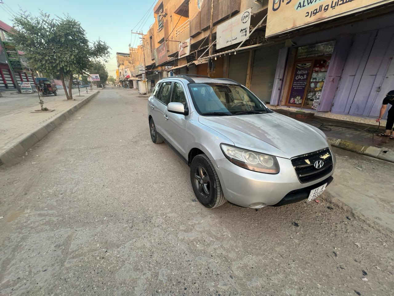 سنتافي ٢٠٠٨ امريكي سياره ضررها بنيد ومبدل ومصبوغ وحاليا بي جراد سياره بيها طخات بسيطه وكلها ليبل واحد  تبريد وتدفئة  شغال وخير من الله كير ومكينه جدد السياره داخلها  وخارجها نظيف كلش تخم تاير وصدر جديد 5 راكب وبيها منظومه غاز ٦٠ لتر مكينه ٦ سلندر ٢٧٠٠  رقمها بغداد الدولي مشروع وطني تحويل ثاني يوم    البيع سعر ١١٣
مكانها ديالى الخالص للتواصل ***********
