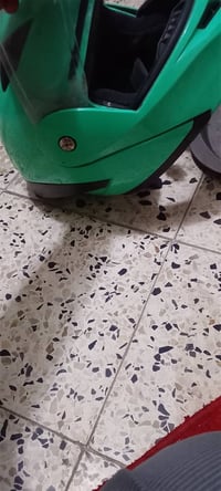 خوذة • جديدة • بغداد