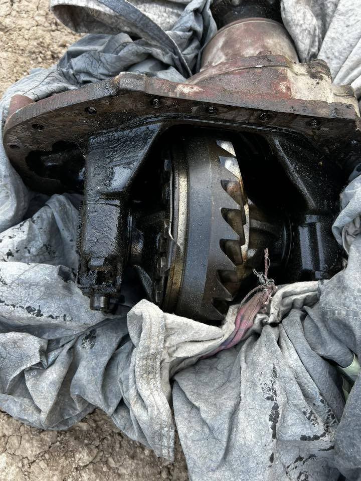 للبيع جعمقه 17 جي إف  اقجم /***********/***********
