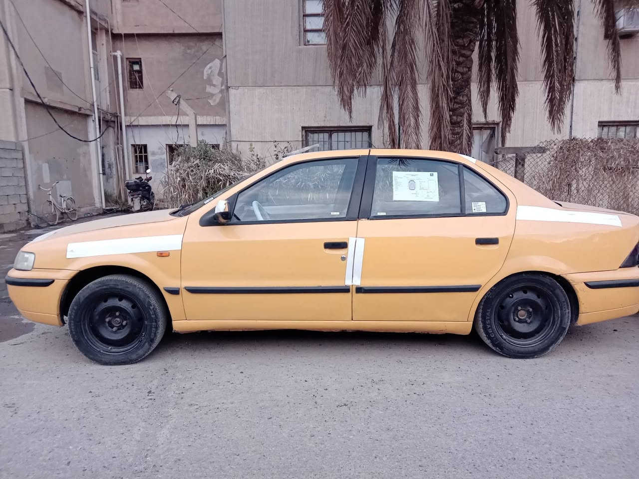 السلام عليكم سمند 2011 للبيع نضيفه كلش كلشي بيها شغال وكامل الشراي يتصل ***********
