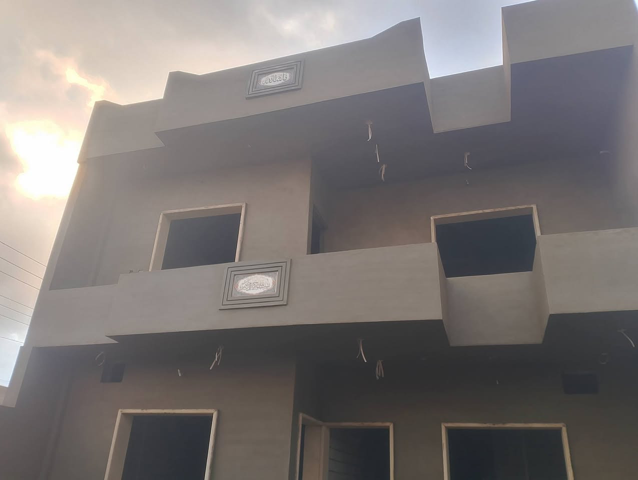 الي يريد  لباخ جص أو سمنت درجه اولا سعر مناسب داخل خارج تلعفر رقم الهاتف ***********
***********
