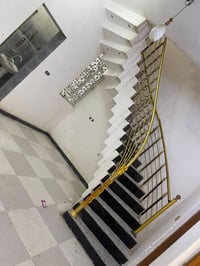 عمر البناء 6 سنه مساحه البيت / 150 متر  واجة البيت /7500 متر  نزال الب...