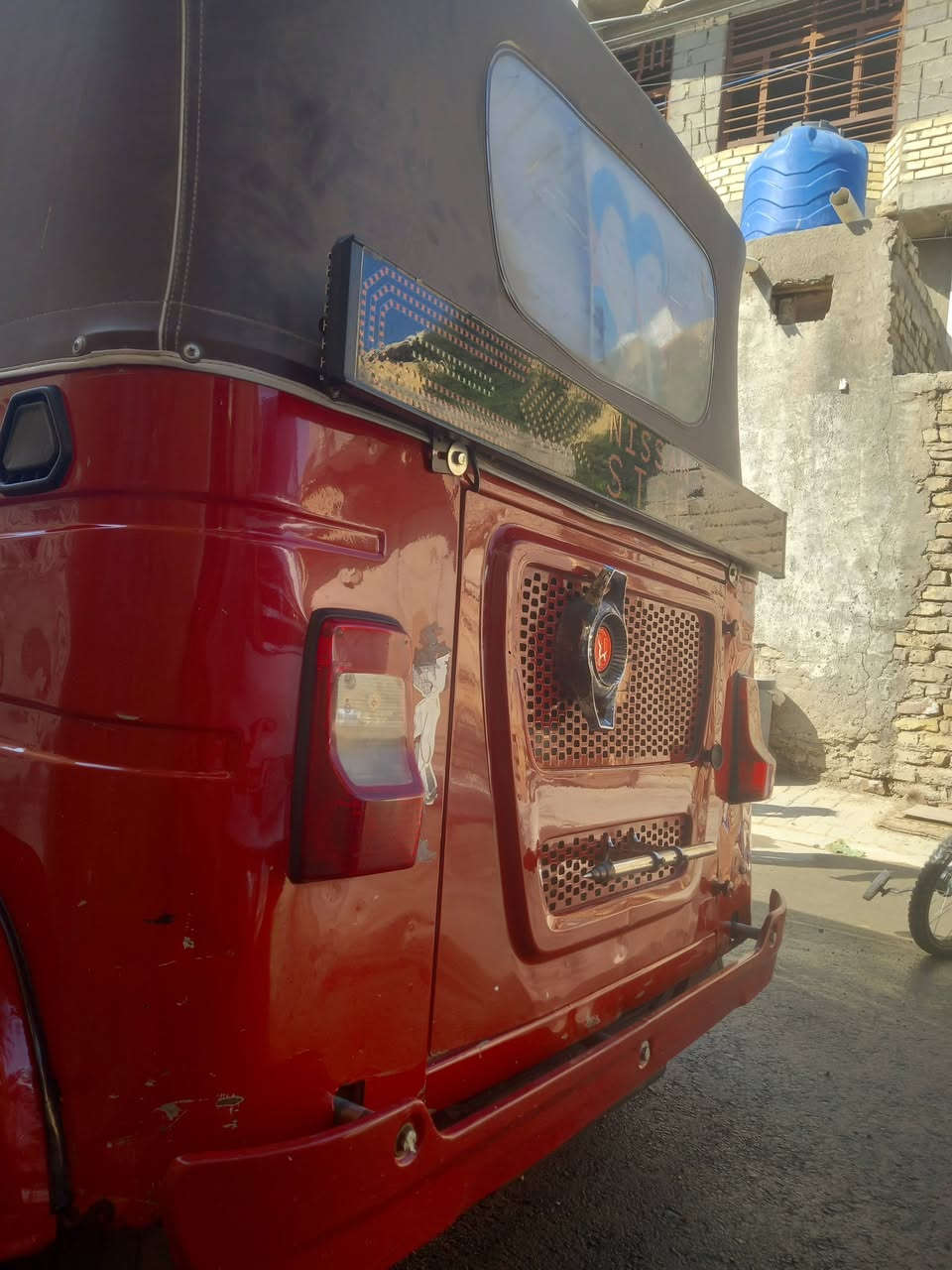 سلام عليكم تكتك البيع موديل 21 البيع تكتك بلاديه عدك دوس عوزهن تعمير البيع مكاني  بل مدينة الصدر داخل الخير ***********  طخه بل تانكي ترجع بارد
