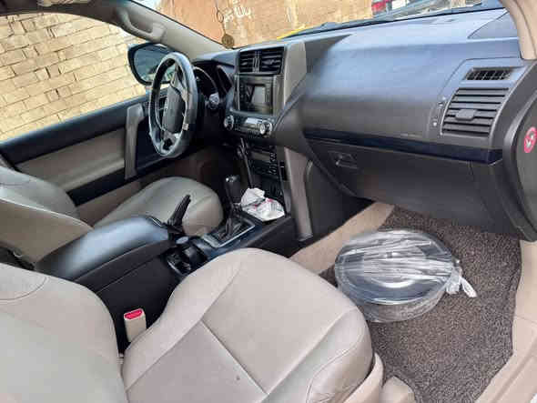 السلام عليكم 
اسيا// ***********
رجاء شراي اتصل نتفق بسعر 🥰❤️
تويتا برادو محرك 6 سلندر موديل 2013 رقم اربيل سنوى كول جديد بسمنا شرط تحويل سياره مواصفات فول معروف سياره كلين تايتل دعاميه لدعاميه كير محرك كول شرط مابيها دينار مصرف شرط مكان سياره كركوك داقوق 

تويتا برادو مكينه 6 موديل 2013فول مواصفات رقم هولير به شه رتي تحويل به ناوي خومانويه سياركه فول مواصفاته هيجي پيوه نيه دعامي بو دعامي تا بلي جوانه گير مكينه هه موى به شه رت دينار مصرفي نيه شوين كركوك داقوق
