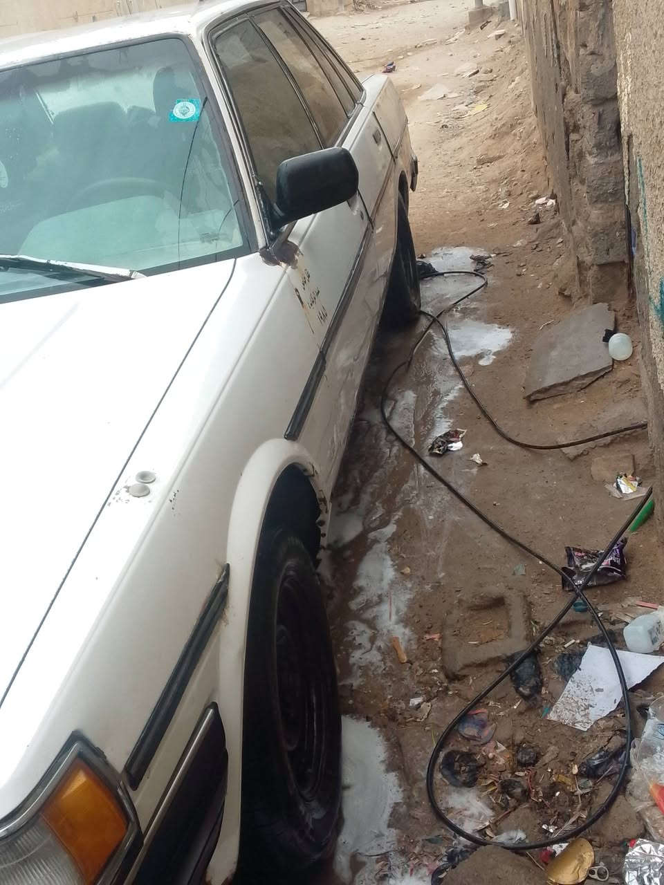 سلام عليكم كروسيده مكفوله بسمي رقم ميسان سنويه 30تنتهي مسستمه صبغ قماره وجنطه فقط سياره احله من الصوره مكينه وكير جدد حداديه تخم تاير خير من الله السعر 35 وبيه مجال قليل مكان  السياره بصره الزبير رقمي ***********
