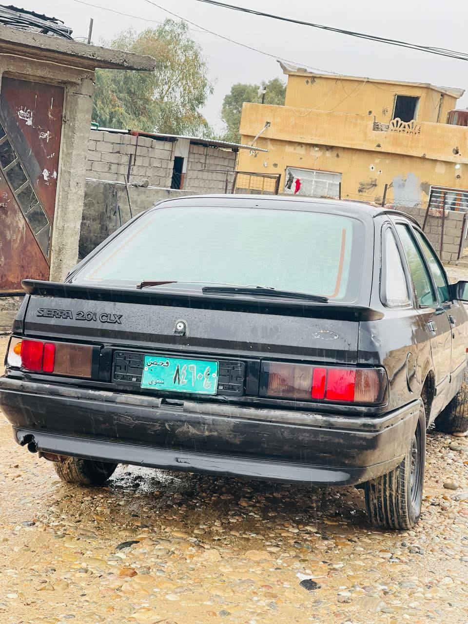 سلام عليكم 
فورد سيرا موديل91 محرك شرط لا صرف ولا نفخ گير شرط سياره كلشي ما عايزها  السعر 14للتواصل ***********
