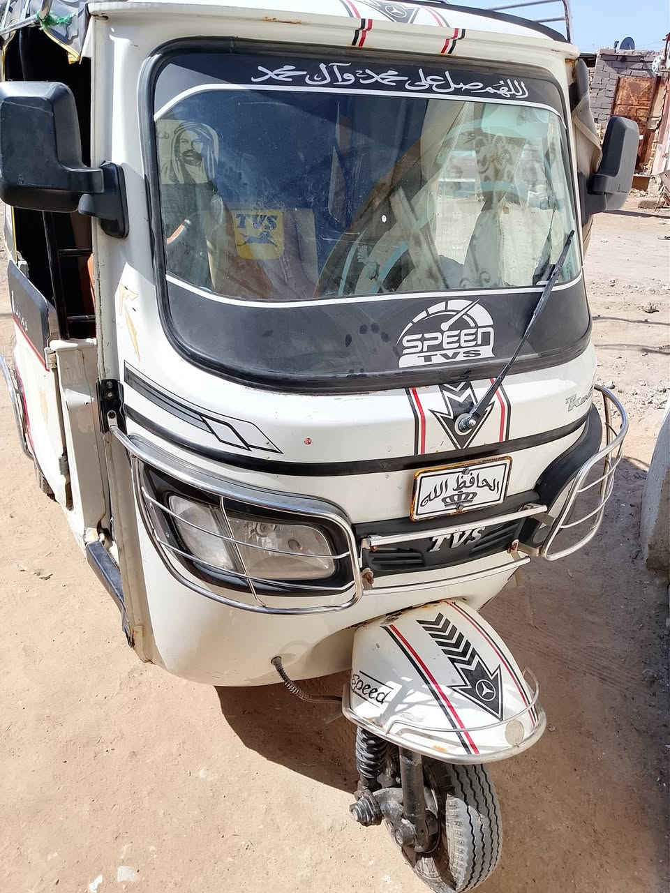 تكتك لبيع كل التفاصيل بمقطع الفيديوا 
العنوان ناصريه مركز
***********
السعر 7وبيه مجال قليل
