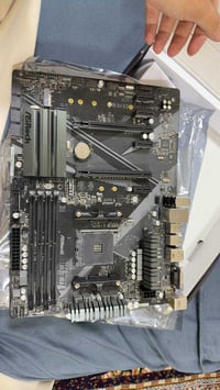 مذربورد ASRock B450 • ٤ سلوكات • شغال ١٠٠٪