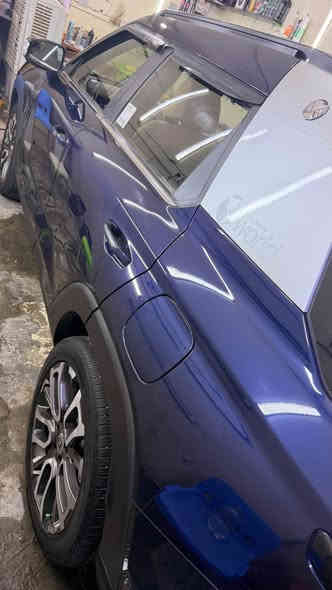 السلام عليكم 
سانك يونك توريس صناعه كوريه موديل 2023 للبيع 
رقم بغداد بأسمي
ماشيه 10000
وراد كوري حادثهه بنيد وجاملغ 
المواصفات فول 1/1
داخل قرميدي
اناره محيطيه متغيره الالوان
3 وضعيات قياده
مري شفط
نضام ترحيب
جنطه كهرباء اوتو
بصمه ابواب وتشغيل 
فتحه سقف
الكشنات جلد 
كراسي كهربائيه وتدفئه وتبريد بالمقاعد
تبريد قطعتين
رادار وحساسات 360 
كامره دواره 
تدفئه ستيرن 
اوتو بارك
وبعد مواصفات الفول المعروفه
السعر 185$
مكان السياره بغداد الشعب 
رقمي *********** بغداد
