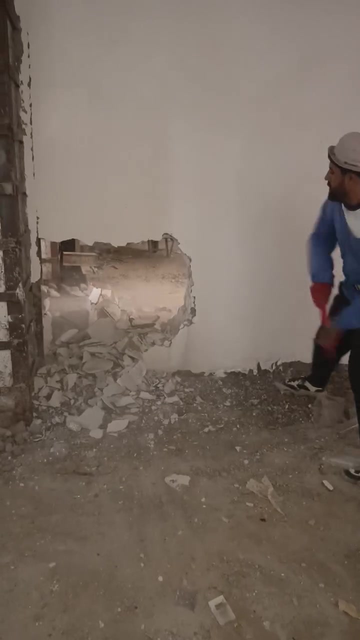 (((السلام عليكم ورحمه الله وبركاته))) كادر عمل في ((كربلأ)) لتنضيف البيوت وتدخيل السبيس والحدل والصب خباطات يدوي و مركزي (((وتفليش))) بأنواعه الصب وخلع الأرضيات وتفليش السقوف وتفليش الرابطات ♕♡وفتح البيبان «﷼كادر منضم وخبره في العمل وهاذه بعض من عملنه واني بخدمتكم هاذه&&رقمي انتصل وتدلل£€ (((***********) )) هاذه اسيه((♕***********))
