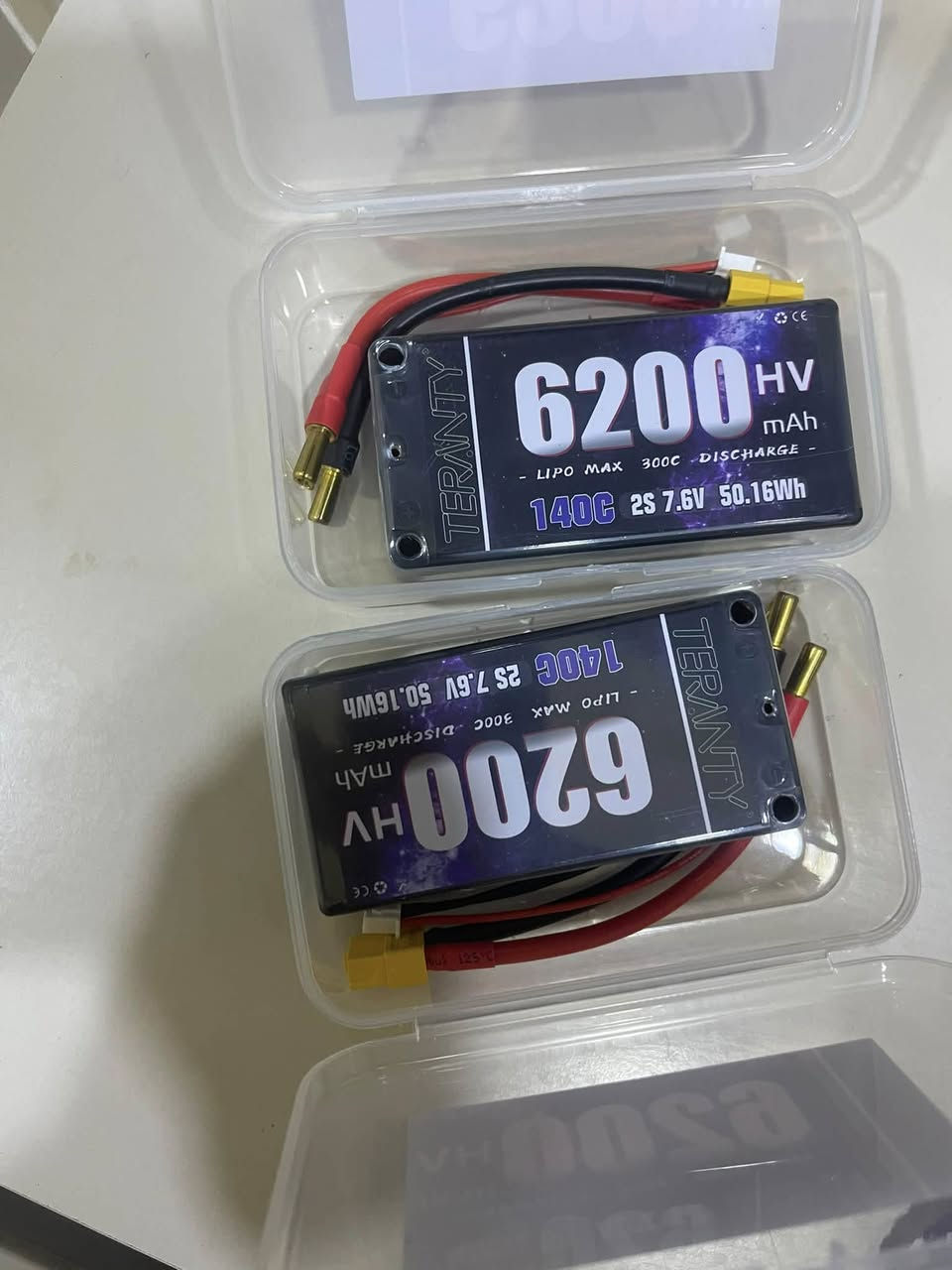 بطاريات العدد 2 جدد لوك شرط الفحص مخصص لسيارات RC السعة 6200 ملي امبير 7 فولط التفريغ 140C راقيات جداً للبيع


**إذا كنت صاحب هذا الإعلان وتريد حذفه لأي سبب، رجاءا أرسل رسالة إلى الدعم الفني**
