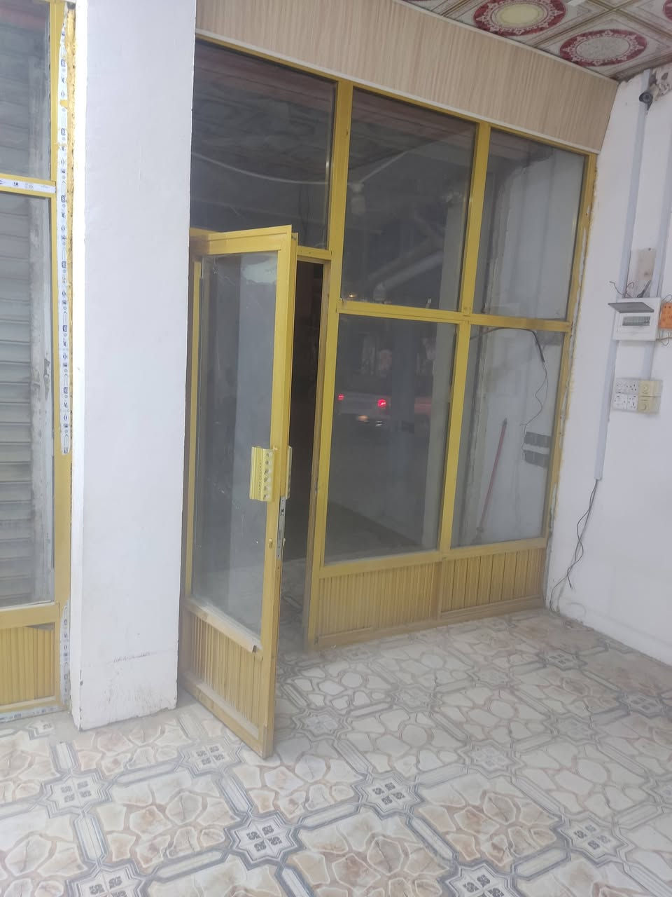 جام خانه للبيع 
القياس 283 ×252
المكان قضاء المدينه الخليفه


**إذا كنت صاحب هذا الإعلان وتريد حذفه لأي سبب، رجاءا أرسل رسالة إلى الدعم الفني**