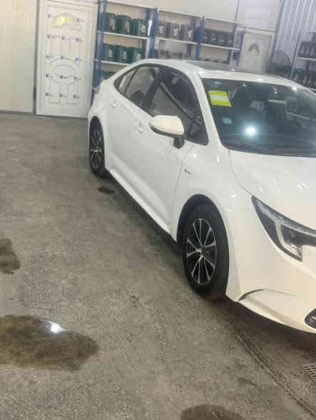 السلام عليكم 
كورلا 2025 زيرو
ماشية 1400 كيلو فقط
مكفولة جكة مابيها
مرقمه وجاهزة باسمي تحويل ثاني يوم
رقم بغداد
***********
مكاني بغداد السيدية
