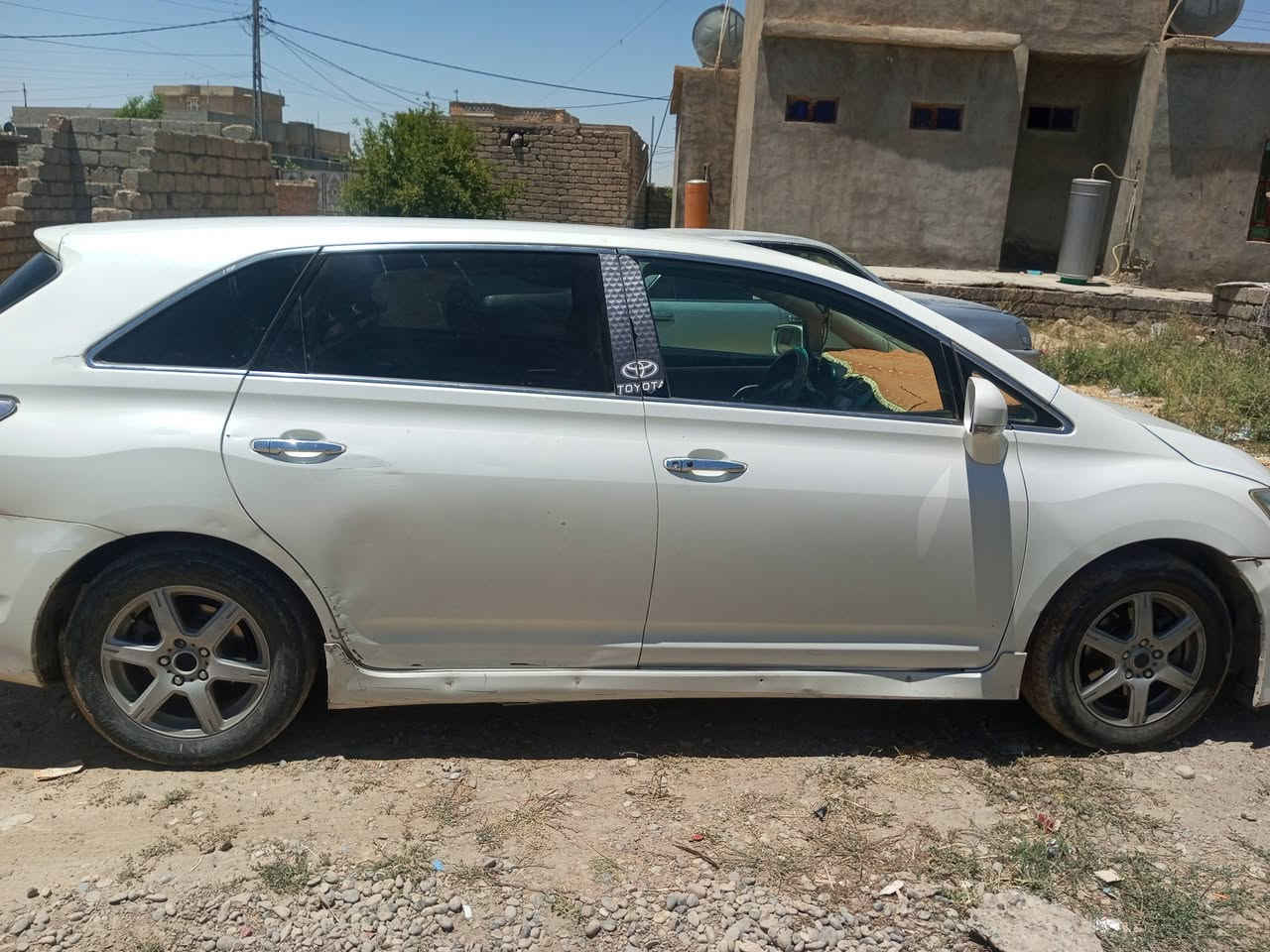 السلام عليكم 
للبيع أو المراوس | تويوتا مارك X ZiO | 7 راكب 🚗
للبيع تويوتا مارك X ZiO، سيارة يابانية عائلية، واسعة ومريحة، جاهزة للاستخدام وما تحتاج أي مصروف.
ادوات ادوات 
✅ 7 راكب
✅ رقم أربيل (متومة)
✅ محرك كفالة
✅ كير كفالة
✅ كير أوتوماتيك + تعشيق يدوي (Tiptronic)
✅ تشغيل بصمة
✅ شاشة
✅ تبريد ثلج
✅ جميع الكهربائيات شغالة 100%
✅ صدر أمامي نص عمر
✅ صدر خلفي جديد
✅ مشي ناعم وثبات ممتاز
✅ داخلية نظيفة ومرتبة
✅ سيارة جاهزة للاستخدام والسفر بدون أي ملاحظات
🔄 المراوس بسيارة هيونداي أفانتي أو هيونداي سوناتا، حسب القناعة، والفرق يُتفق عليه بين الطرفين.
💰 السعر: 44 ورقة، وبها مجال للشراي بعد المعاينة.
📞 للتواصل والاستفسار، مراسلة على الخاص أو الاتصال. ا
***********
***********
