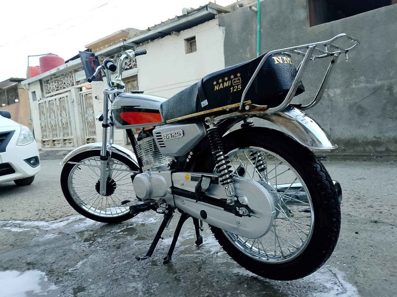 سلام عليكم أيراني أدوات لبيع تعمير قبل اقل الشهر حتى الدهن مال مكينه مامبدلة وماطالع بيها ب بيت ضاله مكينه سيجي سعرها 650وبيها مجال قليل لشراي عنوان المعقل الابلة رقمي *********** البصرة, العراق
