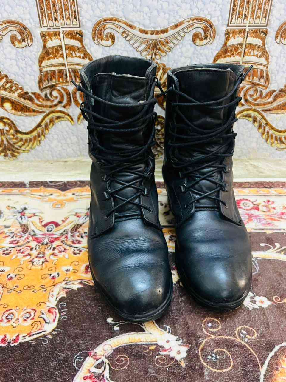 للبيع اثنين بصاطيل واحد منهن مستعمل والثاني جديد ابد ما ملبوس اي واحد يعجبك بس دز صور يجيك السعر


**إذا كنت صاحب هذا الإعلان وتريد حذفه لأي سبب، رجاءا أرسل رسالة إلى الدعم الفني**