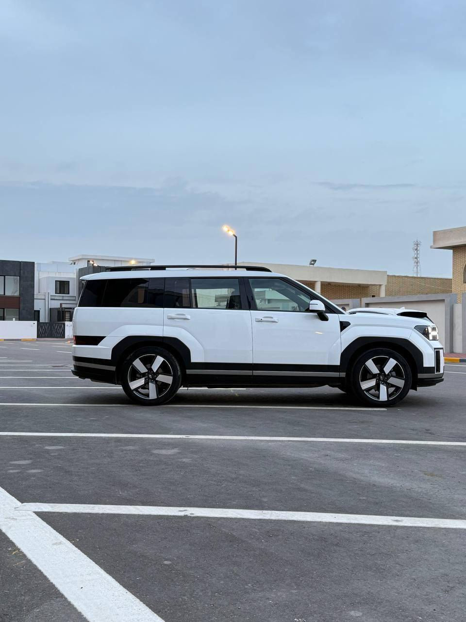 هونداي سنتافيا موديل ٢٤ خليجي فول مواصفات مكفوله من الضربه فقط بارد بيها بسيط رقم بصره السعر ٢٤٠ للاستفسار ***********
