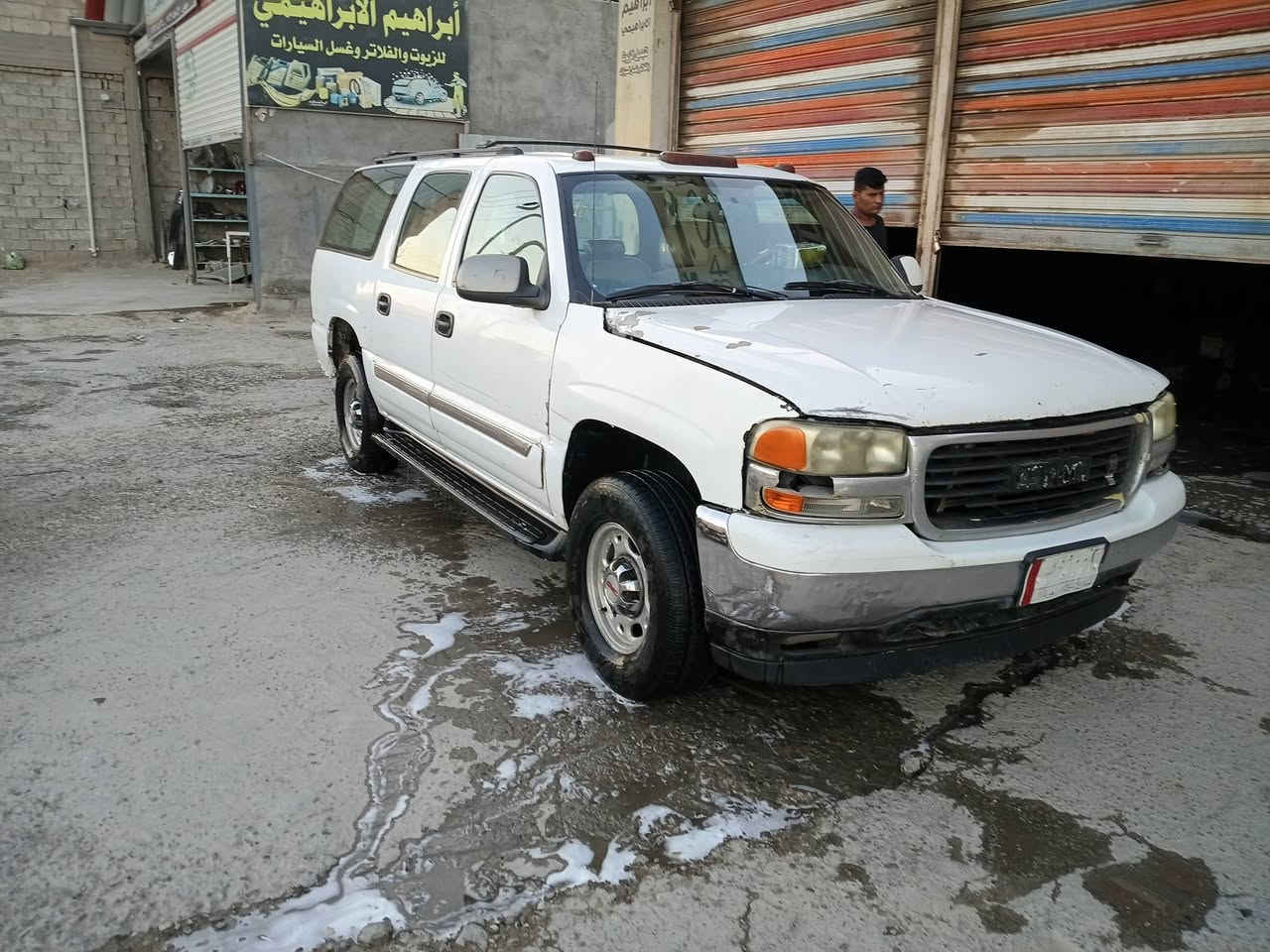 سياره جمسي ٢٠٠٢ للبيع تبريد شغال عايزه اشوي ترتيب سنويه ضايعه وبيها كتاب شرطه سنويه ضايعه مكينه شغاله ٧٥% والكير١٠٠% الانكسن حالته ١٠٠%  للتواصل الاتصال بلرقم ***********

