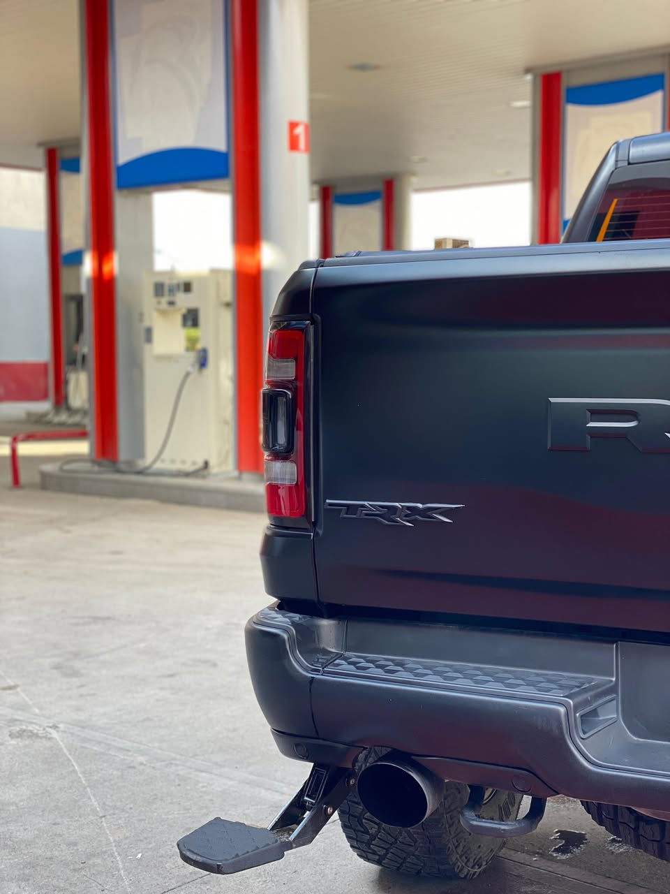 دوج رام تي آر اكس ٢٠٢٤ فاينل اديشن كلين تايتل فول فول مواسفات واحد علا واحد سيارة ماشي ٢٨ الف ميل سيارة مغلف ppf مات اصلي محرك ٦.٢ سوبر جارجد رقم اربيل 
مكان سيارة اربيل
***********
***********
