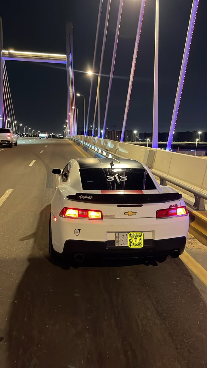 السلام عليكم 
كمارو للــبــيـع 
مديل 14 محرك v6/3600
كير مكينه جدد حداديه جديده
تبريد ثلج غرفة سياره توا شاده كارتون
سياره مصروف عليها 
حادث سياره جاملغ وبنيد بدون دواخل بيها قطع صبغ ابيع عام حته لاتعبك وتعبني 
مكانها ؛ البصرة 
رقم الهاتف : ***********
السعر :100 وبيها مجال للشراي
