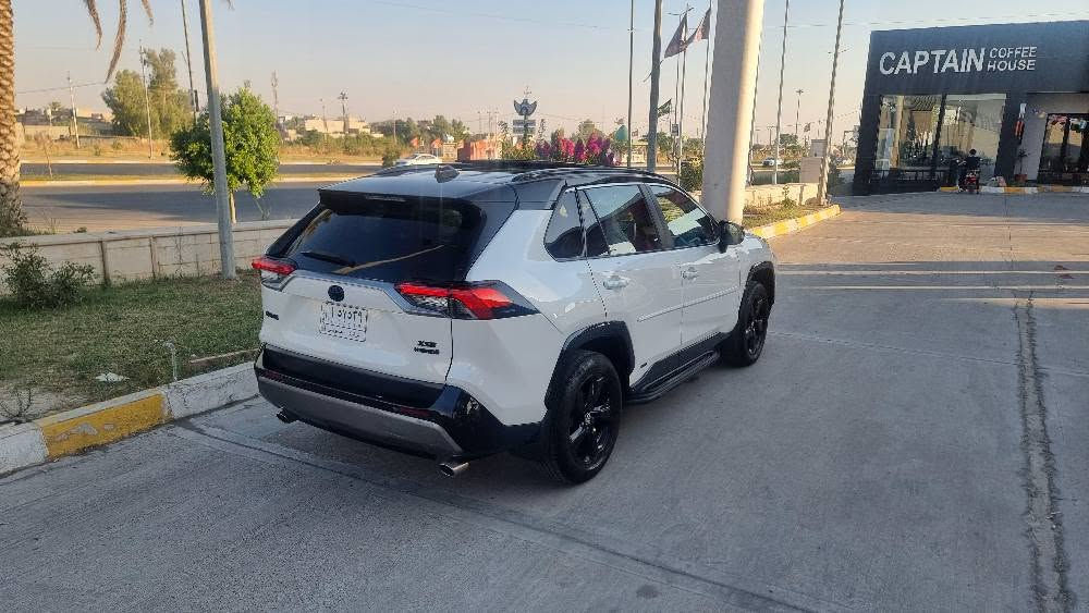 تيوتا راف 4 xse
2021
هايبرد
بصمه
هندبريك دكمه  وهولد
رادارات جانبيه واماميه وحساسات اماميه وخلفيه
صندوك جك
كشنات جلد وكهرباء وتدفئه
جديده بمعنى الكلمه وبدون اي نقص
مشروع وطني وباسمنا وبيها كوبون بانزين 
للبيع فقط مكاني كركوك شراي***********اتصل وتدلل
السعر 245 بي مجال للشراي كركوك, العراق
