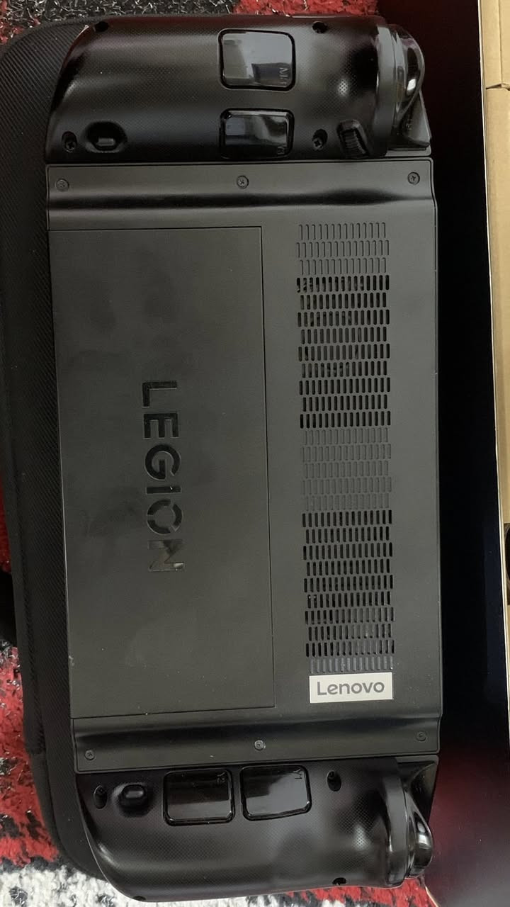 lenovo legion go  للبيع
البطاريه 96.5%
512 gb


**إذا كنت صاحب هذا الإعلان وتريد حذفه لأي سبب، رجاءا أرسل رسالة إلى الدعم الفني**