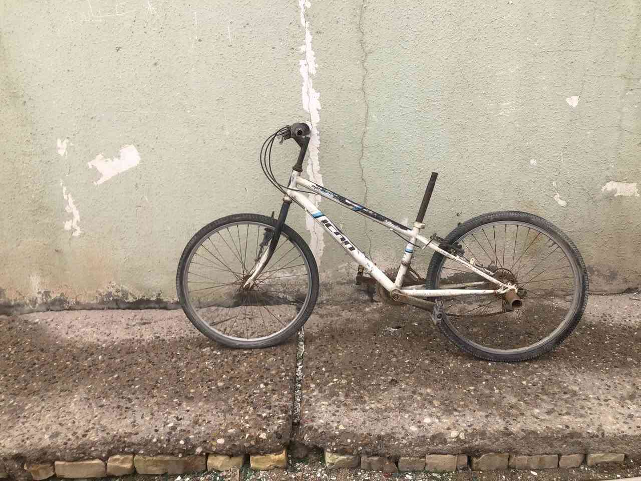 بايسكل حجم  24 السعر خاص عوزه بس زنجيل


**إذا كنت صاحب هذا الإعلان وتريد حذفه لأي سبب، رجاءا أرسل رسالة إلى الدعم الفني**