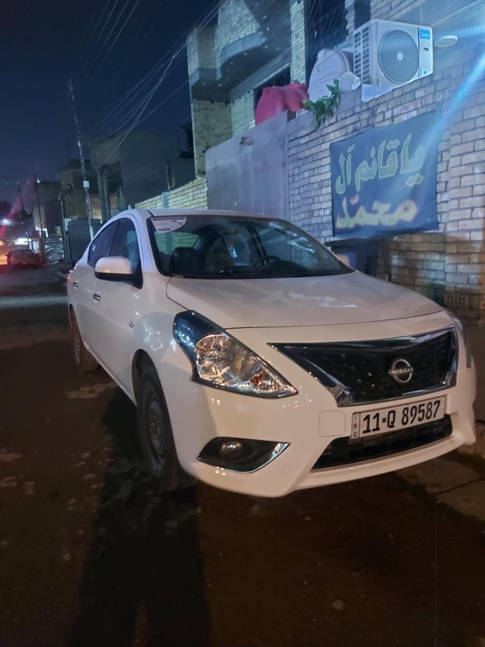 السلام عليكم صني هندي بليته زرگه أم الضمان ماشيه 19 الف رقم بغداد بأسمي بيها طخه بالچاملغ الخلفي ومعمر تعمير درجه اولى مكاني بغداد السعر 125 رقم الهاتف ***********
