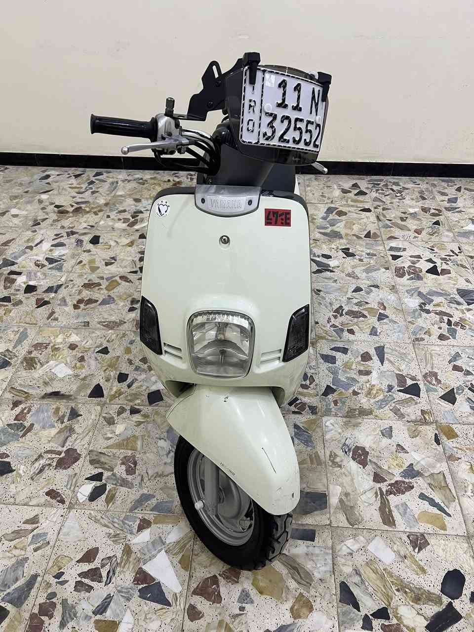 سلام عليكم ماكس بوليس نوزل دراجة مكفولة كفر ومكينه وجيب فيتر وتعال بدربك ومختمة  وجاهزة ومابيه اي نقص وجديدة كلش وللون مميز حليبي داخل رصاصي مرقمة ورقم الجديد انكليزي باسمي تحويل ثاني يوم عنوان بغداد الشعب السعر 18 ورقة  
اخوان الشراي يتصل ع رقم فقط ما موجود ع نت 
***********
