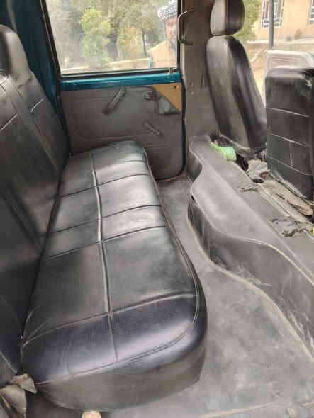 ام عيون موديل 2000
كير محرك خير من الله
شواصي مكفوله
صبغ احزام بدون ضربه
مكان السياره التاجي
سعر ٩٠ وبيها مجال
***********
