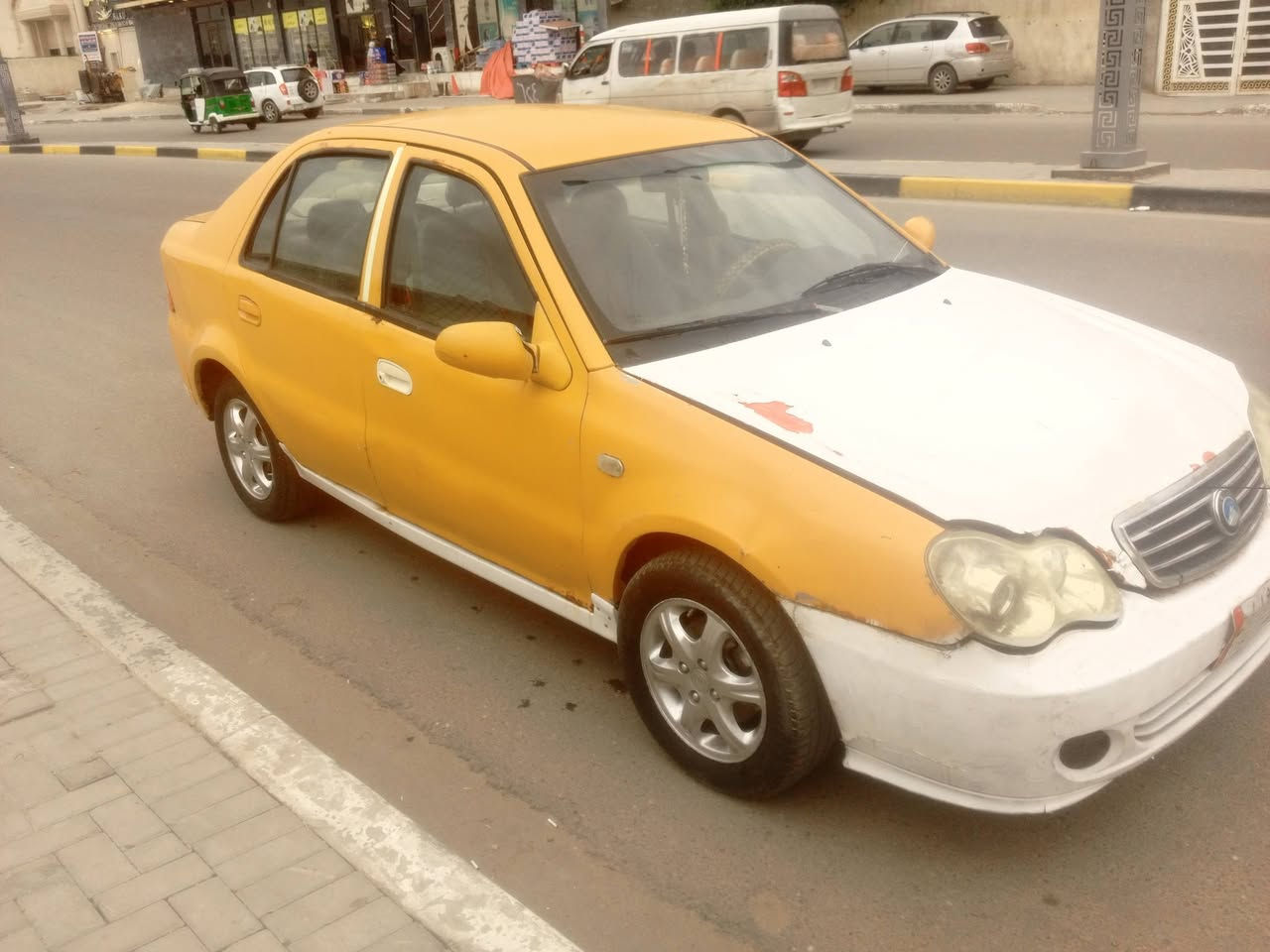 سيكي موديل 2013 مكينه وكير كورلا خمس براغي سيارة رقم بصرة الماني سياره نقص حساس سنسر والباقي شغاله جاهزة سياره كهربائياته تايرات السعر 10وبيه مجال ***********مكانه بصرة
