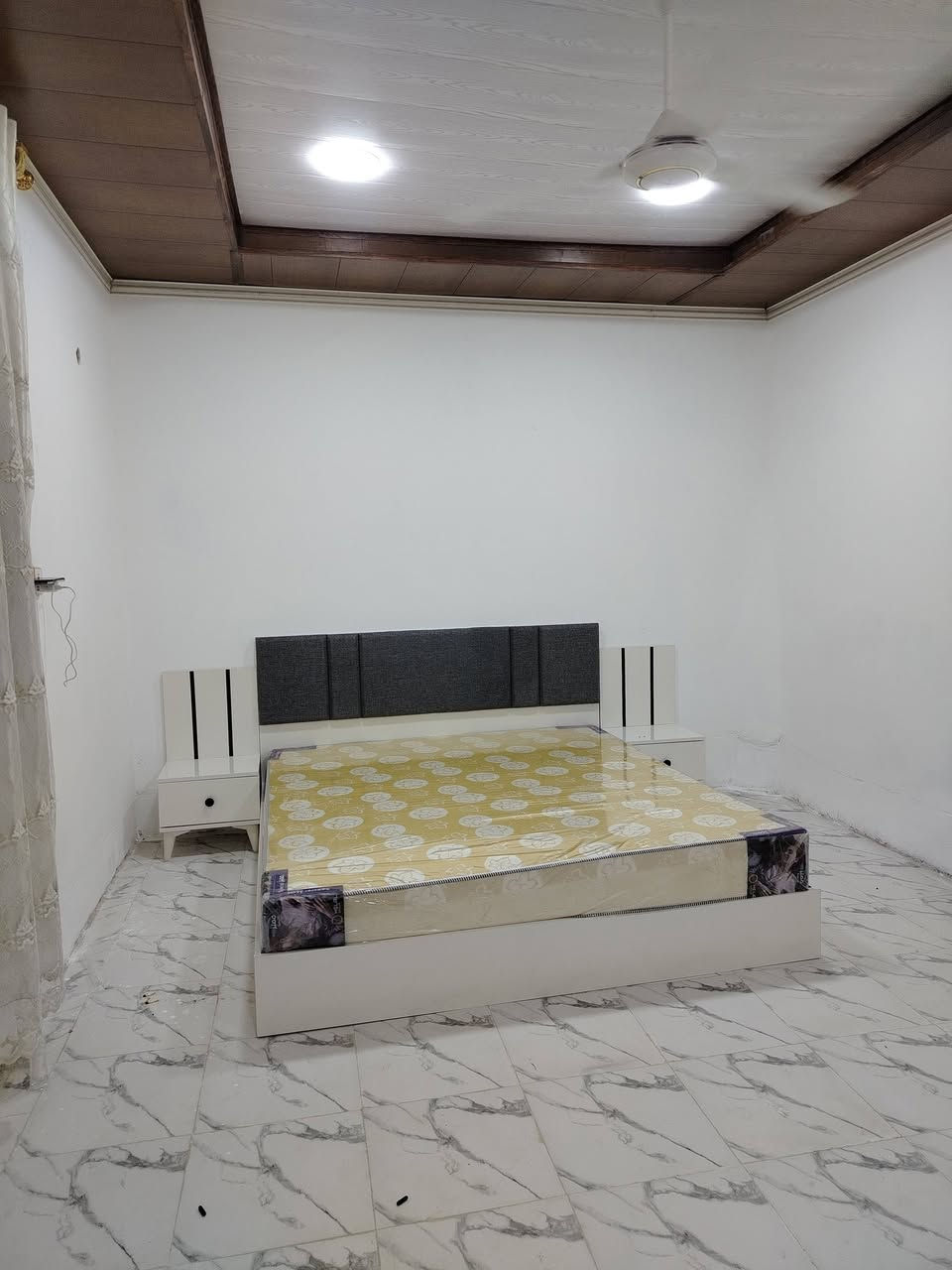 غرفه تركي للبيع جديده ما مستخدمه ولا يوم
مكانها نجف 
تواصل خاص


**إذا كنت صاحب هذا الإعلان وتريد حذفه لأي سبب، رجاءا أرسل رسالة إلى الدعم الفني**