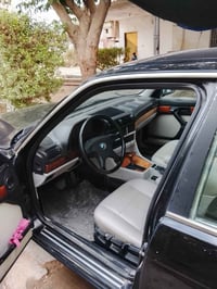 بي ام ٧٣٥ • ١٩٩٢ • رقم دهوك