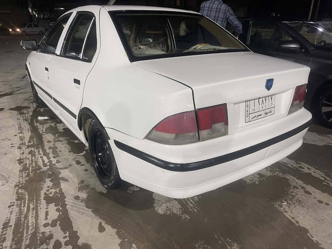 السلام عليكم سمند 2011 خصوصي رقم قادسيه كير مكينه حداديه جديده سياره مصبوغه اثر جراد تبريد شغال حلوه السياره سنويه 26  مكان السياره الديوانية مماتواجد على ‏‪***********‬‏ السعر 32 وبيها مجال
