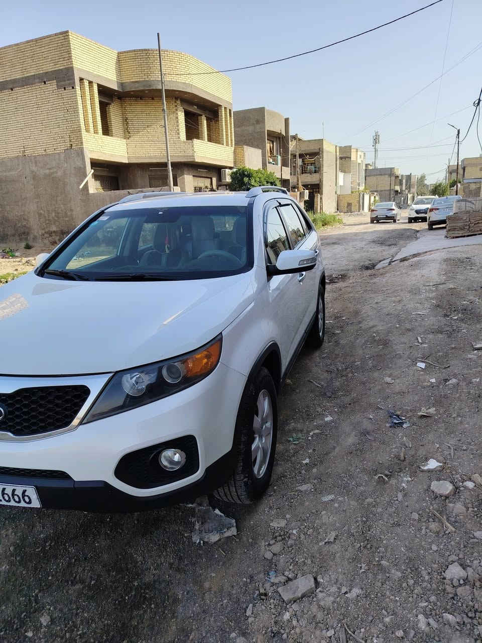 سلام عليكم سياره البيع سورنتو موديل 2013
محرك الفين واربع ميه جيدي اي
كير ومحرك مكفولات حادثه دعاميات فقط
سونار مرفق بل منشور سياره احله من صور أرقام انكليزيه رقم بغداد السياره بسمي محرك مبدل جديد بنيد مفتوح لغرض تبديل المحرك سعر 140وبيهه مجال
رقم الهاتف
***********
