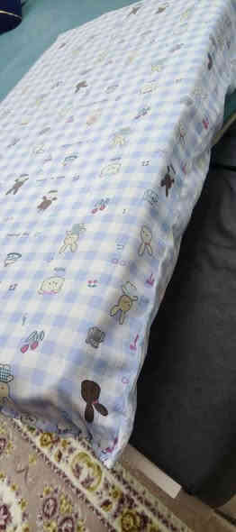 غراض طفل نضيفه دوشك مال تخت هوه لوجه كامل سعرهن كامل ٣٥ الف وبيهن مجال يريد يتوصل ع رقم ***********
