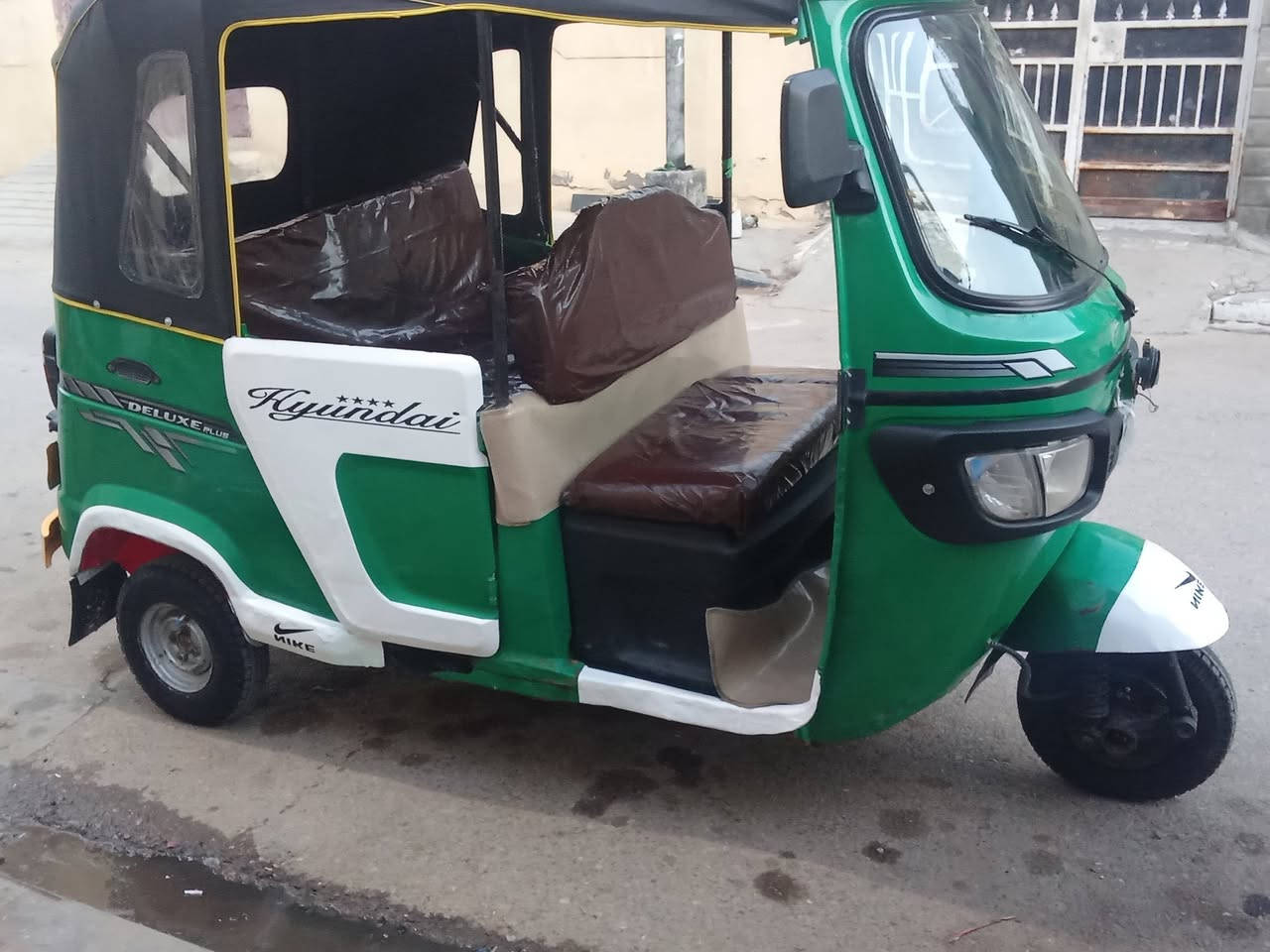 سلام عليكم تكتك تيفي اس موديل 2021 شهر 11
رقم وسنويه تكتك جاهزه مال جناي 
مكينه جديده ستوه شادينهه بدي شوف لعين تجي وتشوفهه 
بيهه ضربه لغد سعر 6700 وبيهه مجال مكان البصره حيانيه 
*********** اتصال فقط
