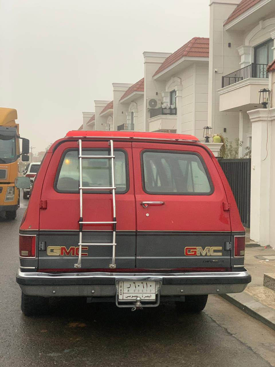 جیمسی مودیل 1988 سیارەكە گلاسیكیە و بێ بۆ یاغە مكینەی 8بستۆنە بەنزینە بیلاد سیارەكە گشت گیانی بیلادە لەسەر دەقی شەریكە ماوەدەوە رەقم و سنوی تازەیە بەشرت تحویل سعری 70مجال
***********
*********** كركوك, العراق
