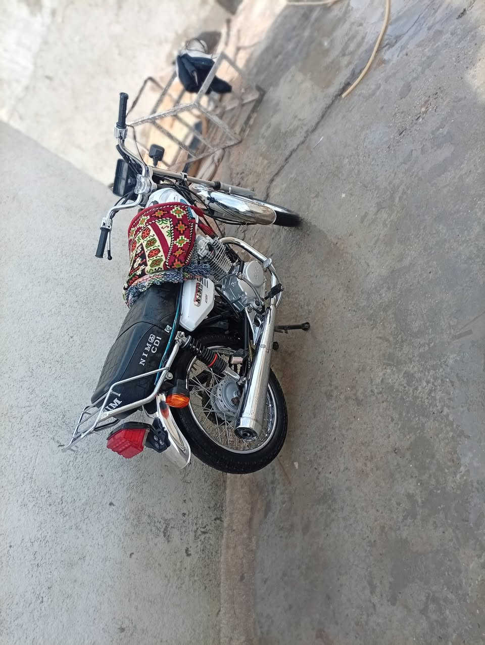 سلام عليكم اربعه كير 3 احرف 2025
اوارق مداور مباشر 
دراجه مكينته مكفوله ماملعوب بيها 
عوزه تانكي وصفاحيات 
دراجه نشطه تجي وتشوف كبال عينكك 
مكان كربلاء 
575 وبيه مجال مو شراي لايطبلي الرقم 
***********
