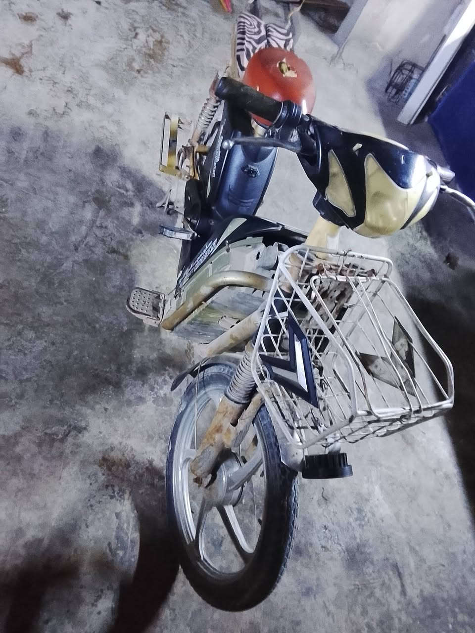 دراجه للبيع بطايات عل فحص سعر 140وبيه مجال مكاني فلوجه شهداء
***********
