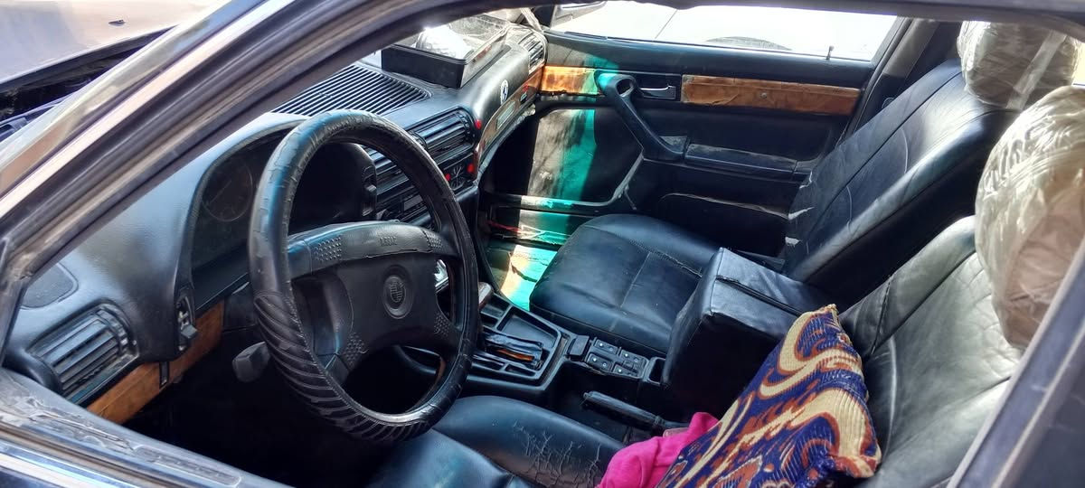 bmw حجم 735رقم الانبار شرط تحویل والوكالة وابو الوكالة بكركوك .كیر اوتو شرط كیر ومحرك وصدر وكهربائي وتبرید بس نقص الغاز .بدون ضربة سعرة 28وبی مجال للطیبین
مكان كركوك ..الواتساب .***********
الاتصال .*********** كركوك, العراق
