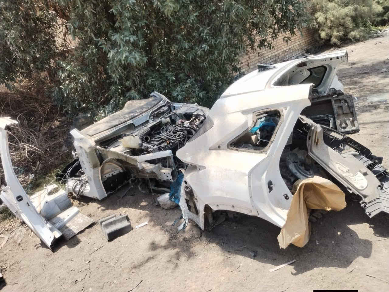 متوفره كصه انفنتي QX50 بيبان قبق جنطه دعاميه خلفيه نص خلفي كامل  بنوراما حصان كير ومكينه  حداديه دشبول دكشن حار وبارد كهربائيات كامله سياره كامله بس مكصوصه
***********
موجود واتس اب
