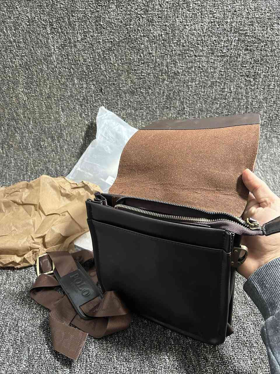 جنطة POLO🔥
كل تفاصيلها داخل الصور 
جديده غير مستخدمه


**إذا كنت صاحب هذا الإعلان وتريد حذفه لأي سبب، رجاءا أرسل رسالة إلى الدعم الفني**