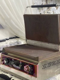 كابسة صاج • استعمال قليل • نار فوك وجوه