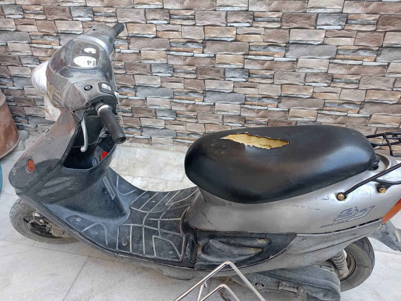 السلام عليكم اعاده نشر بسبب الوعود الكاذبه دراجه بيجي للبيع لون رصاصي الدراجه خير من الله كهربائيات شغاله عدادات شغاله مامفتوحه الدراجه مكان الدراجه ناصريه مركز الاستفسار عن السعر ***********
