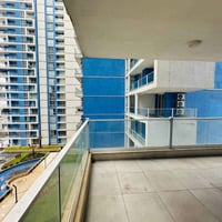 أربيل • ١١٨م • مطلة على المطار