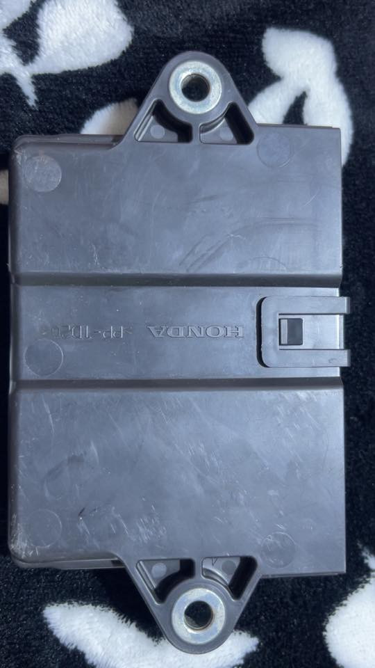 السلام عليكم كارت icm هوندا اكورد 2023 شغال 100% مابي اي مشكلة عل فحص للبيع اليخدمة يتواصل ***********
