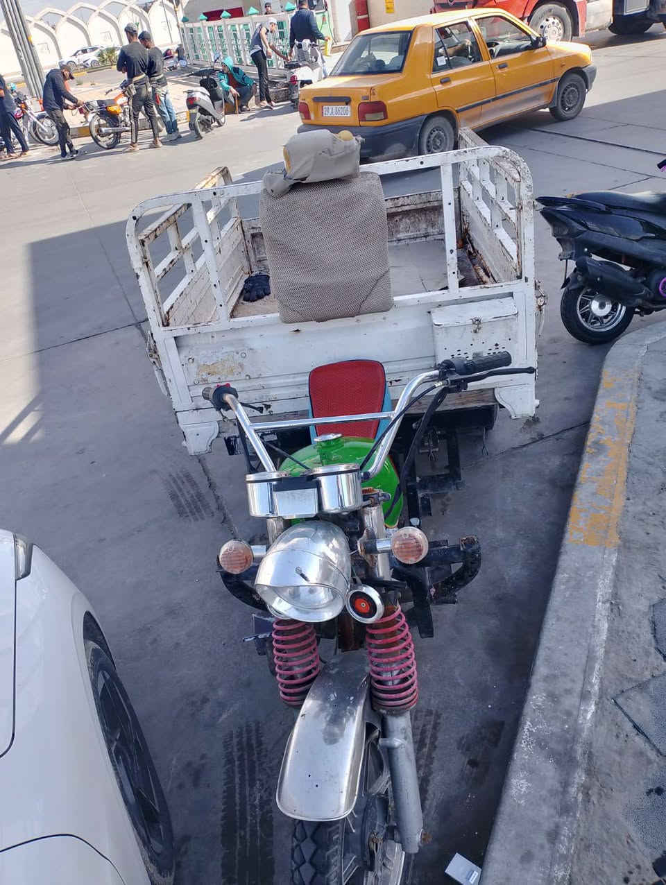 ستوته كلك للبيع مكفوله من السرقه مكينه جديده 25 كهربائيات جديده شاصي نضيف
السعر 750 وبيها مجال 
اتصال ***********
***********
