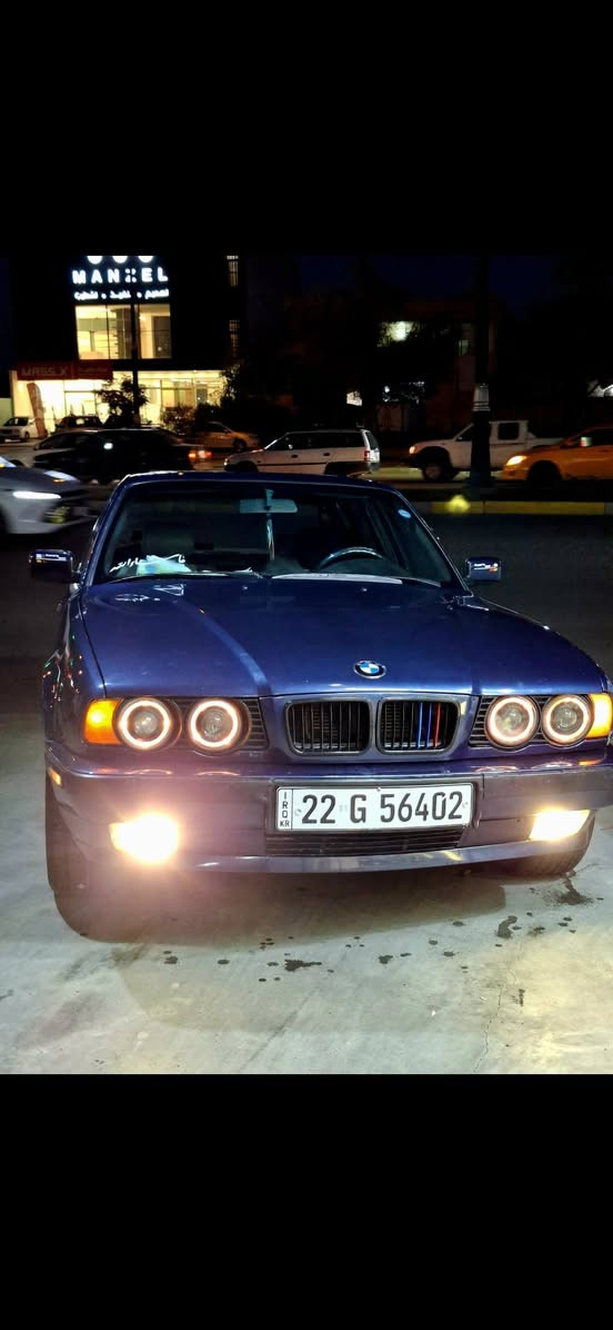 سلام عليكم بي ام 525كبس موديل 91 رقم اربيل سنويه او هزه جديد تايرات جداد كابون بي اي ظرب مابي صبغ جماليه *********** مكان كركوك.
